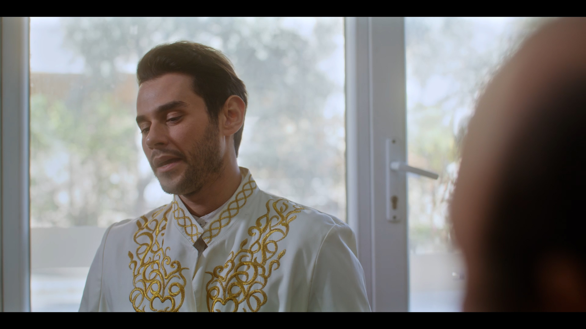 Cem Belevi'nin cami imamı performansı "Bana Beni Anlat" filminde dikkat çekiyor