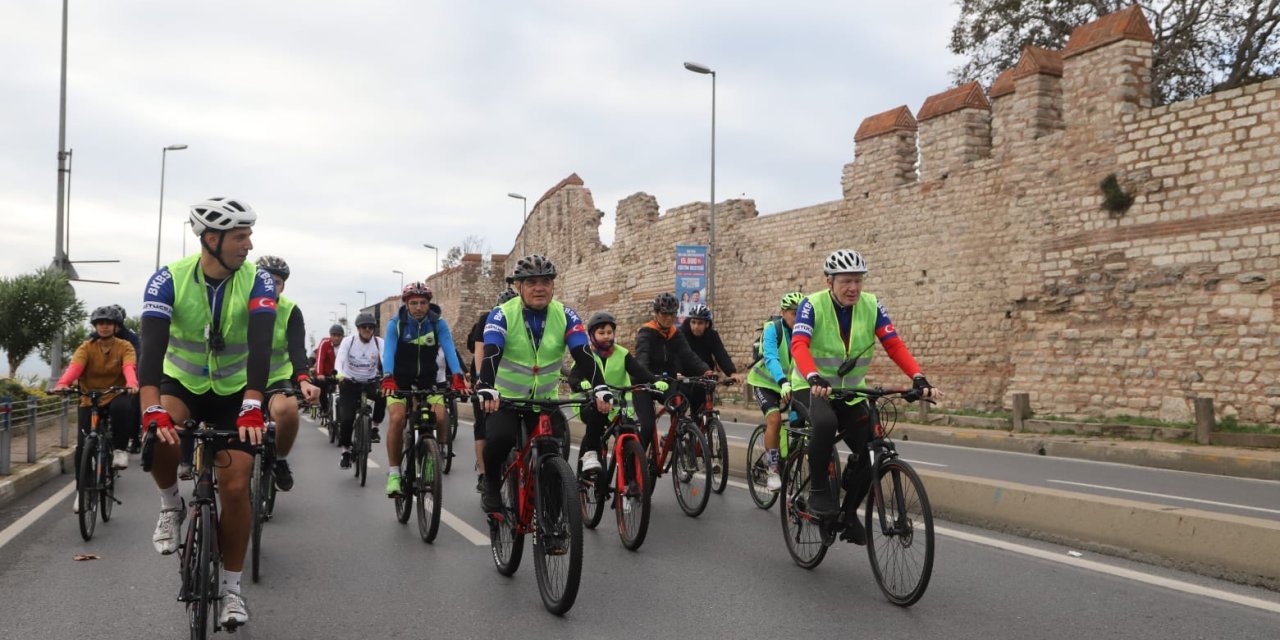 İstanbul’da pedallar tarihi yarımadada döndü