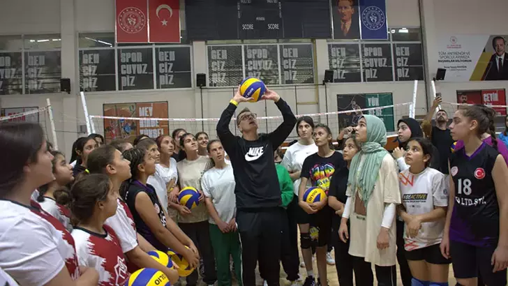 Giovanni Guidetti 'Yarının Sultanları' için Iğdır’da