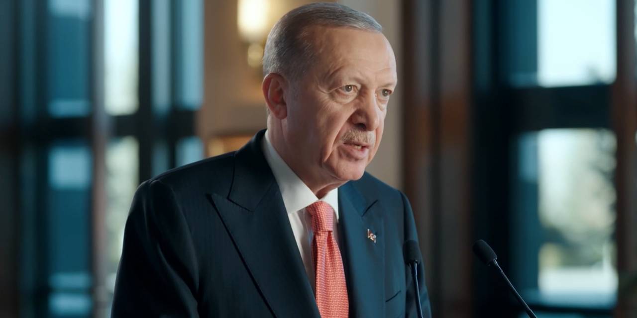 Erdoğan: Otoyol uzunluğumuzu 8 bin 300 kilometreye çıkaracağız