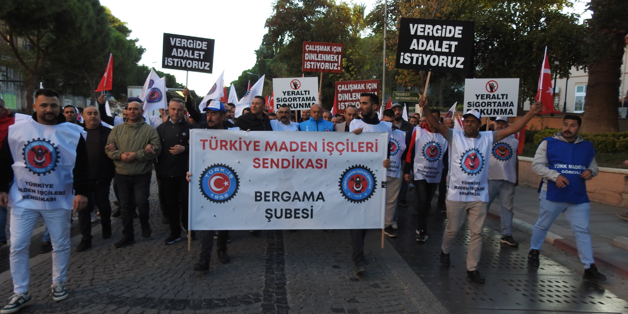 İzmir Bergama'da maden işçilerinden eylem