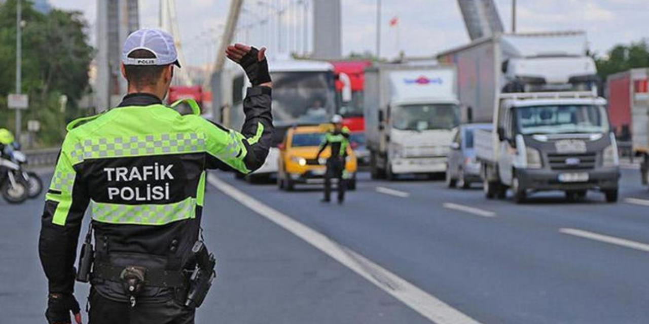 İstanbul'da bazı yollar trafiğe kapatıldı