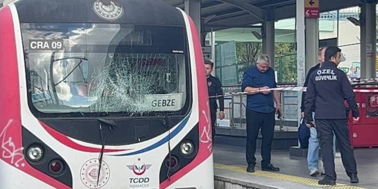 Marmaray'ın önüne atlayarak intihar eden vatandaş hayatını kaybetti