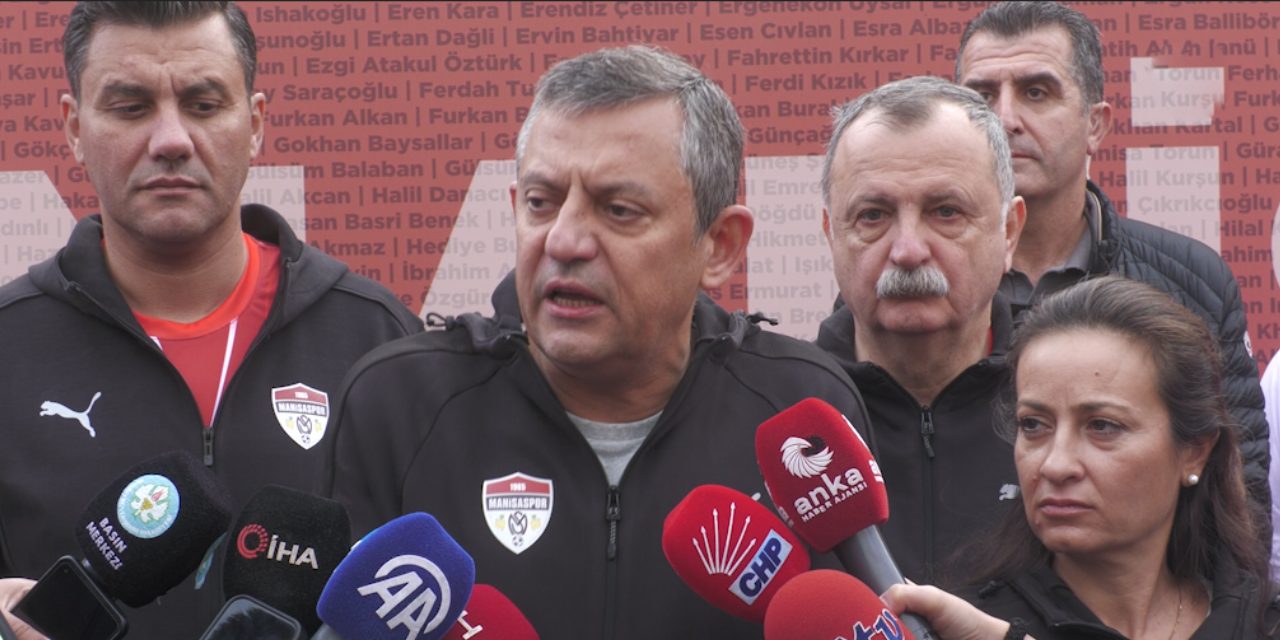 CHP Lideri Özgür Özel: Gerçek sorumlu Erdoğan, sığınmacı politikasını gözden geçirmeli