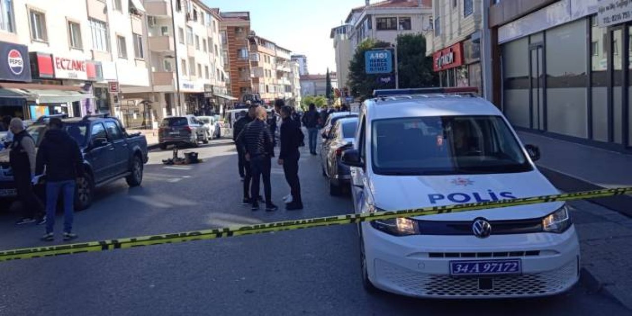Üsküdar'da polise çekiçli saldırı