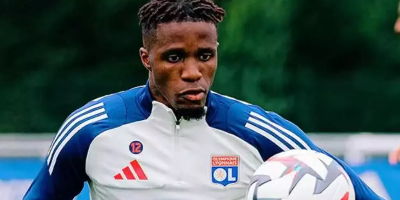 Beşiktaş maçı öncesi Lyon'da Zaha sürprizi: Kamp kadrosunda