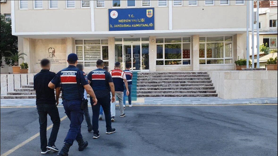 Mersin merkezli 4 ilde göçmen kaçakçılarına operasyon
