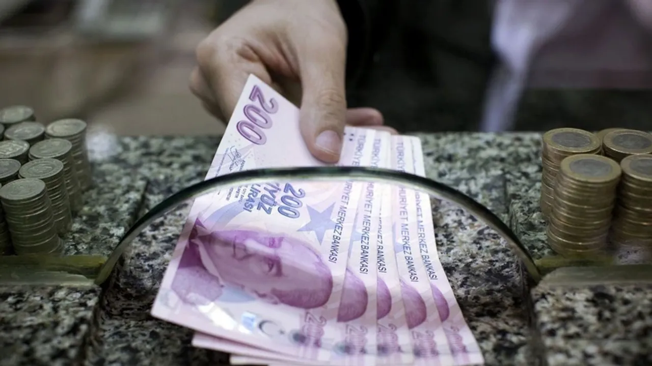 Bakan Işıkhan duyurdu: Şehit çocuklarına 351,6 milyon lira eğitim yardımı yapılacak