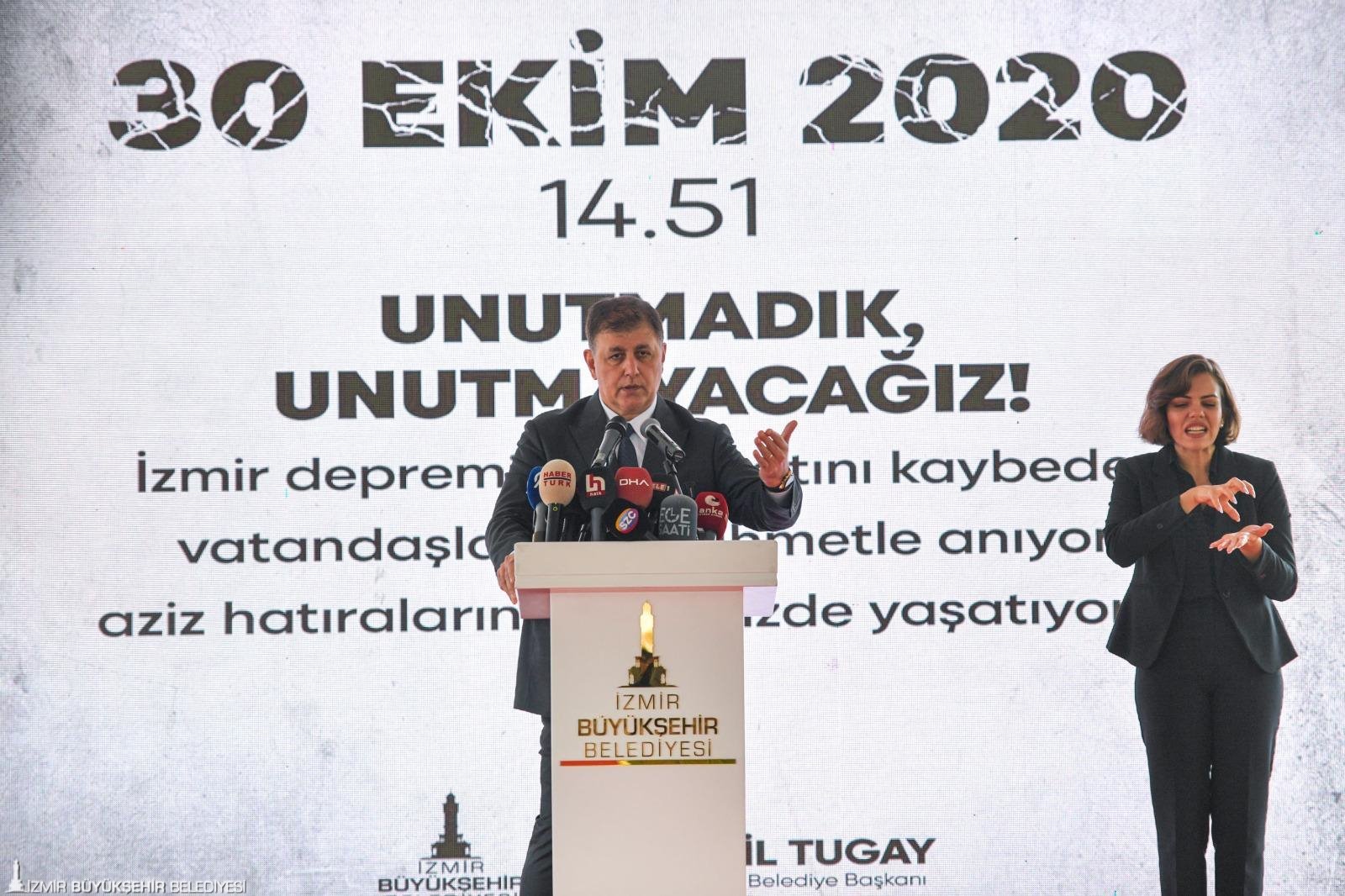 Tugay: İnsanlarımızın deprem riskiyle yaşamasına engel olacağız