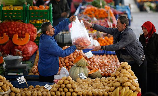 TÜRK-İŞ açıkladı: Açlık sınırı 20 bine yaklaştı, Mutfak enflasyonu yıllık %48,72 arttı