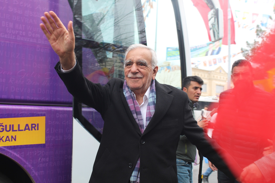 Ahmet Türk: Kayyum politikalarına karşı AK Partili seçmenden de tepki var