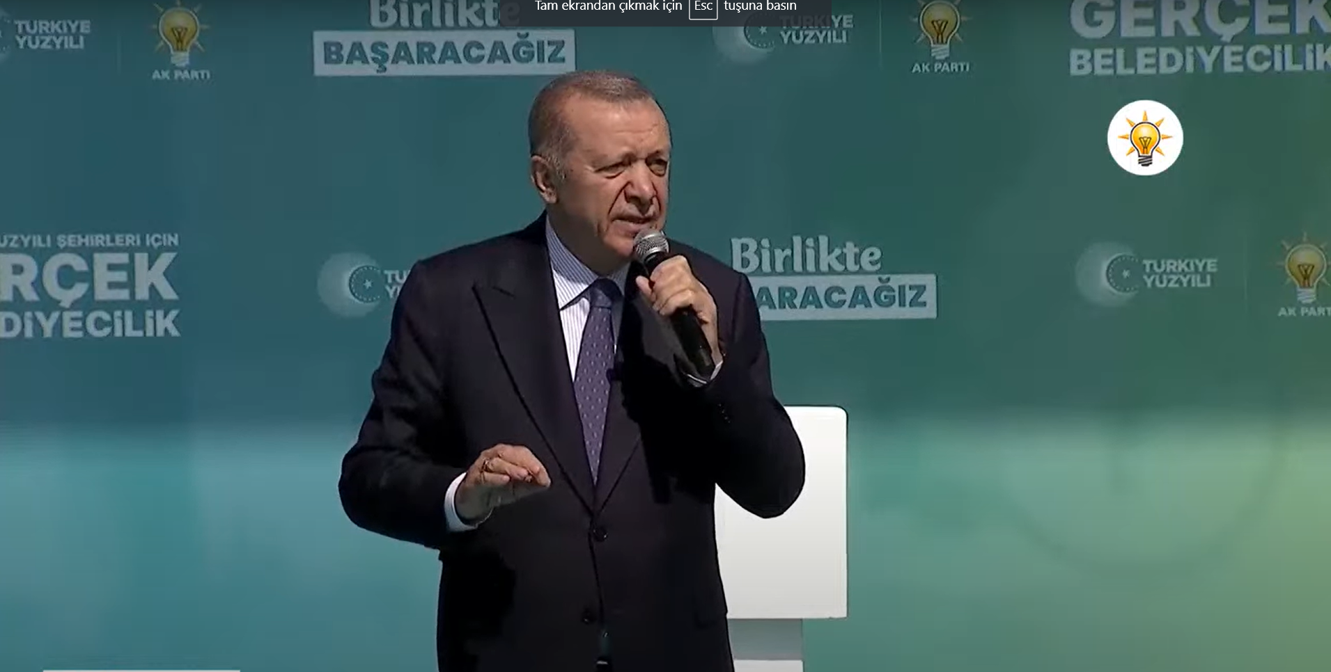 Cumhurbaşkanı Erdoğan İzmir'de konuştu: Kimsenin hayat biçimiyle derdimizin olmadığını kabul etmeyen kalmamıştır