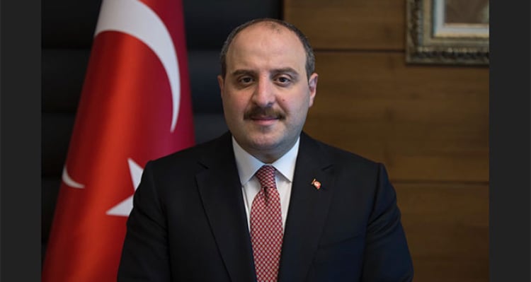 Mustafa Varank kaza geçirdi