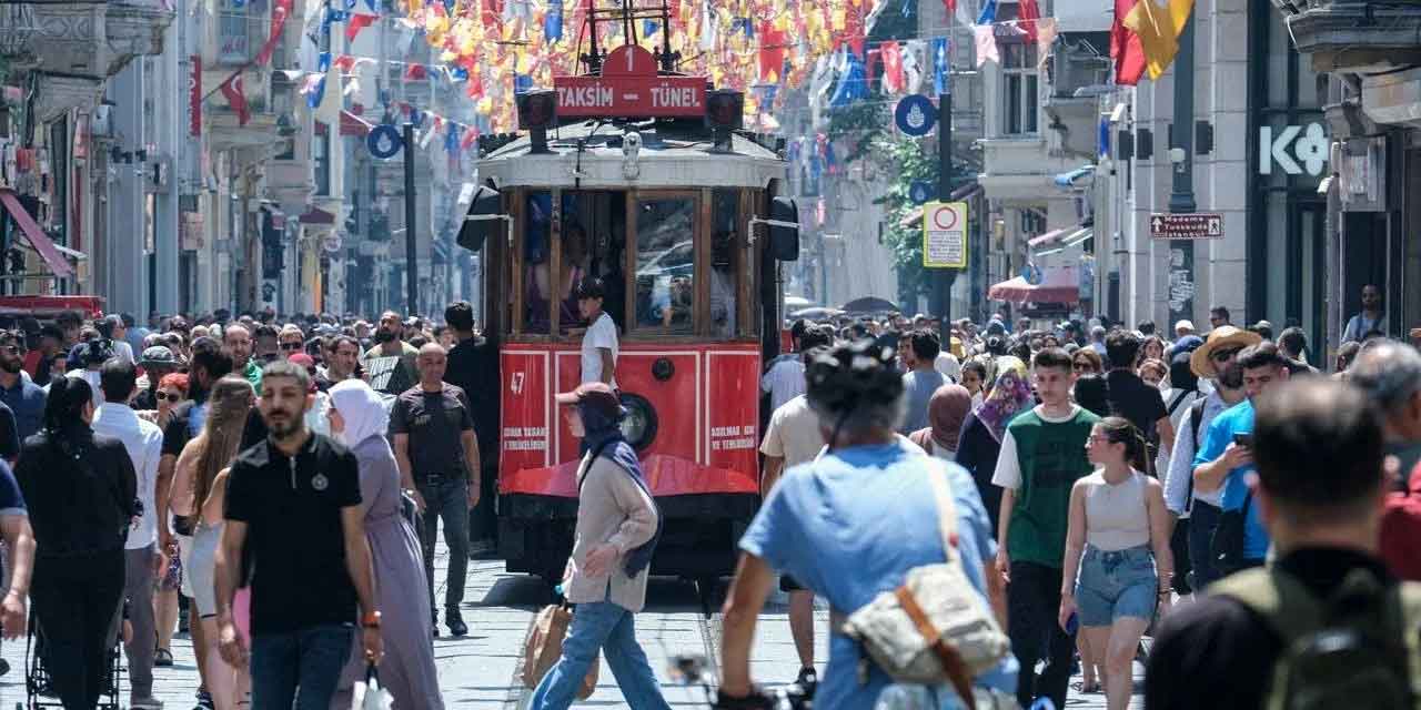 İstanbul'da yaşamanın maliyeti artıyor: Sabit gelirlilerin hayatı zorlaşıyor