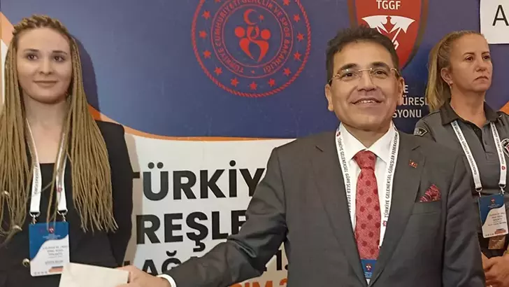 Türkiye Geleneksel Güreşler Federasyonu yeni başkanını seçti