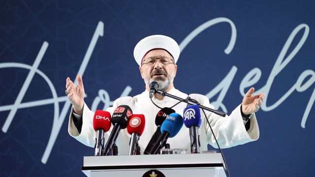 Diyanet İşleri Başkanı Erbaş: Siyonist Hristiyanlar ve Siyonist Yahudiler katliam yapıyor