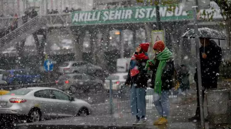 Meteoroloji ve AKOM uyardı: Sıcaklık 11 derece düşecek, kar geliyor!