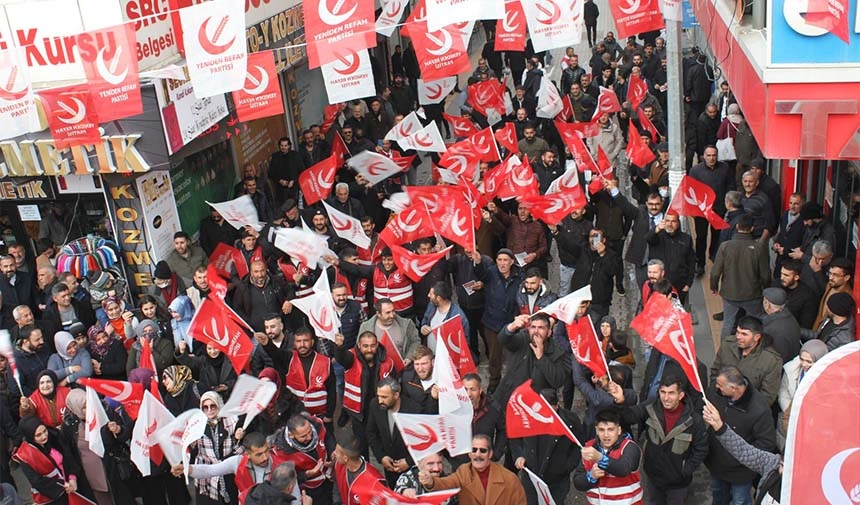 Yeniden Refah Partisi’nin AKP’den 100’e yakın ilçe istediği iddia edildi