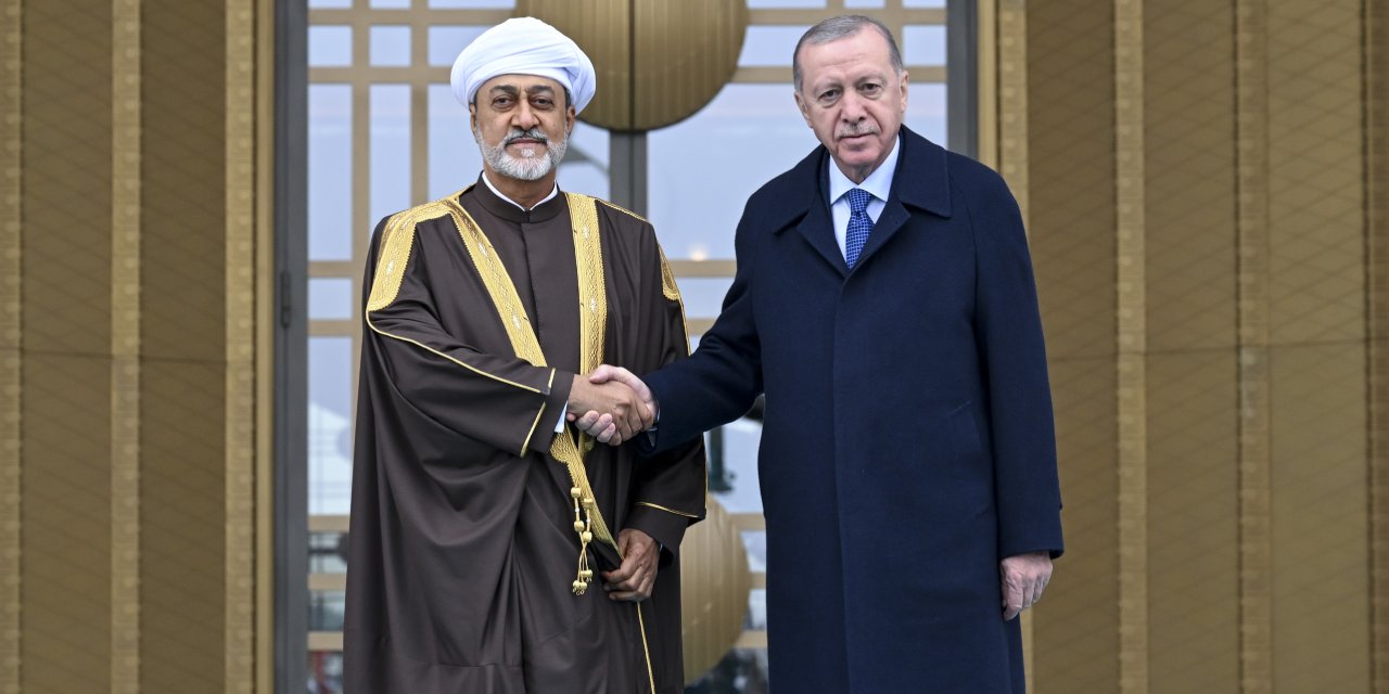 Erdoğan, Umman Sultanı Tarık'ı karşıladı