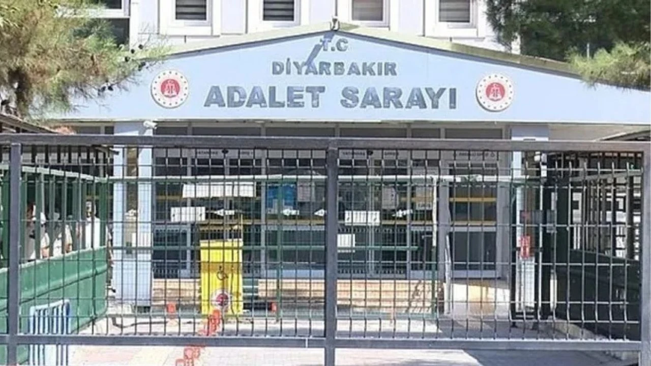 Gözaltına alınan gazeteciler serbest bırakıldı