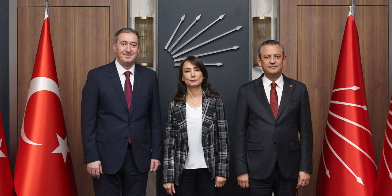 DEM Parti ve CHP'den ortak çağrı: AKP'den olumlu, MHP'den ayrışmayan bir adım bekliyoruz