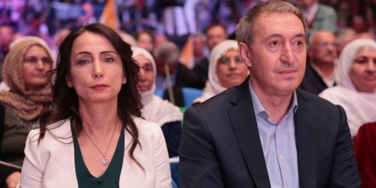 DEM Parti eş genel başkanlarından kayyım tepkisi: 'Zalimliğiniz arttıkça zevalinizi de bulmanız çok yakındır'