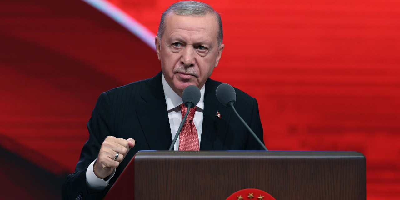 Son anket: 'Erdoğan'ın 4. adaylığı için anayasa değişikliği' soruldu