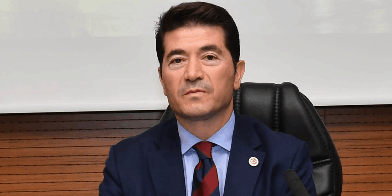 Ortahisar Belediye Başkanı'ndan 'kayyım' söylentilerine tepki: "Ateş olmayan yerden duman çıkmaz"