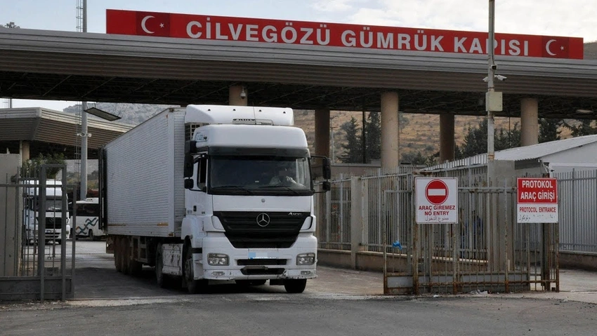 AFAD aracıyla altın ve cep telefonu kaçakçılığı