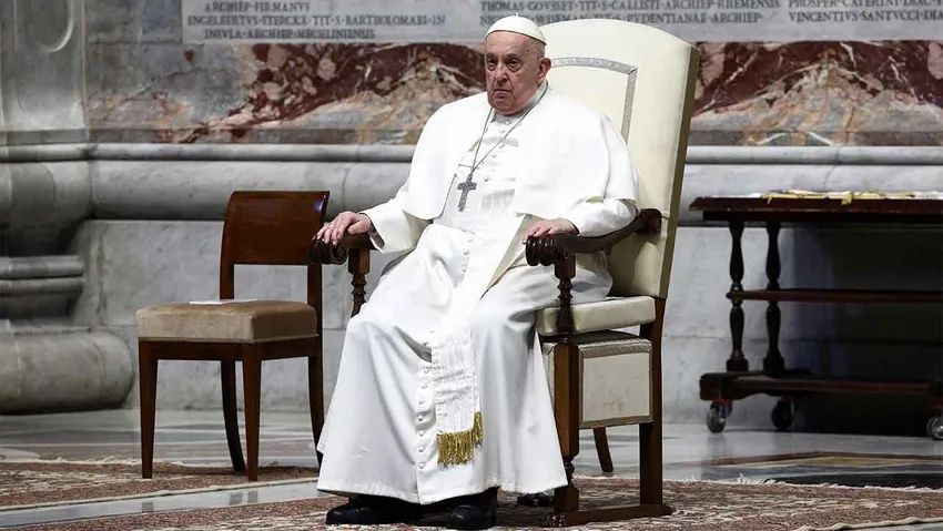 Beyaz bayrak gerilimi devam ediyor: Vatikan elçisi Dışişlerine çağrıldı