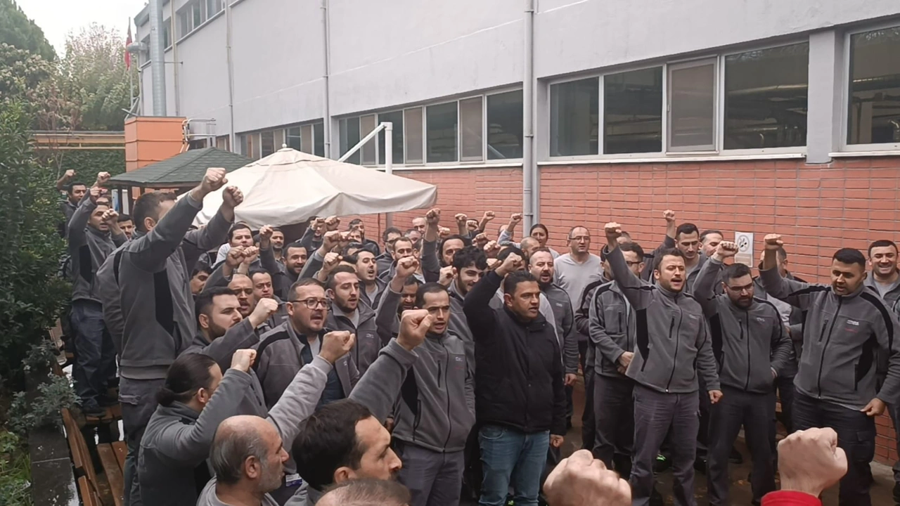 Yüzlerce metal işçisi greve gidiyor