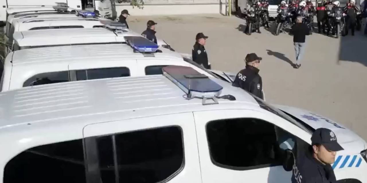 İçişleri Bakanı Yerlikaya'dan göçmen kaçakçılığı operasyonu açıklaması