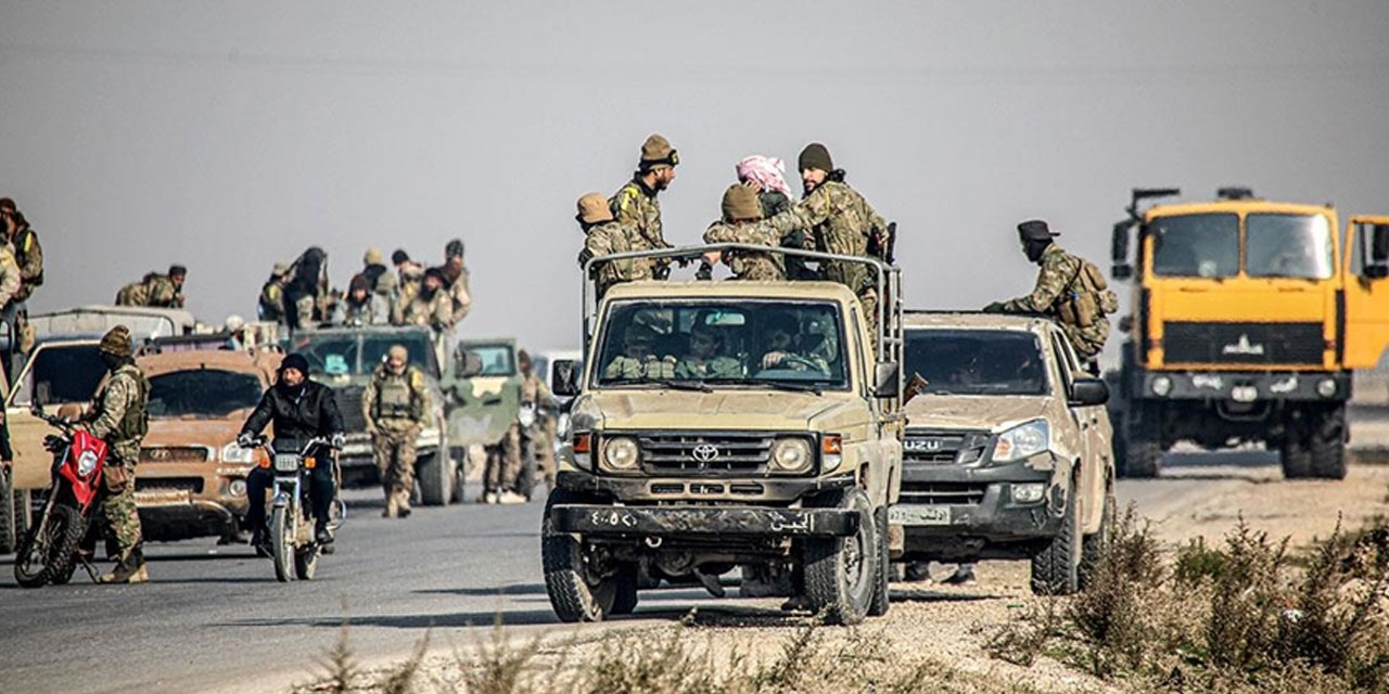 Suriye'nin güneyinde yer alan Suveyda il merkezi HTŞ'nin kontrolüne geçti