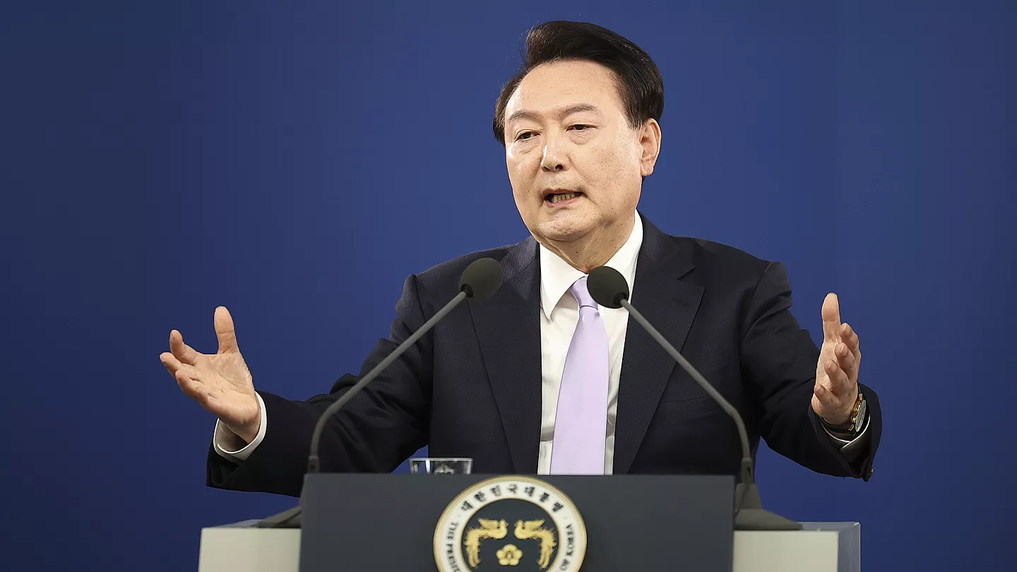 Güney Kore Devlet Başkanı Yoon hakkında gözaltı kararı