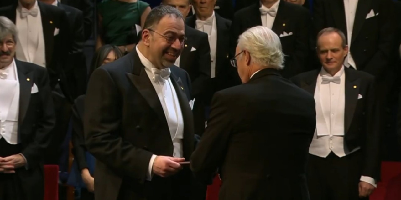 Daron Acemoğlu Nobel Ekonomi Ödülü'nü aldı