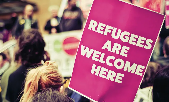 İngiltere göçmenlere ülkeden ayrılmaları için para verecek