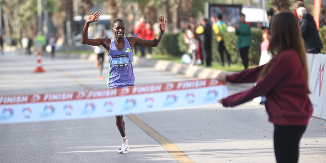6. Uluslararası Mersin Maratonu koşuldu