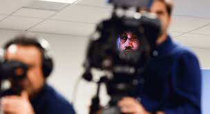 Af örgütü: Sırbistan gazetecileri takip etmek için telefonlara casus yazılım yükledi