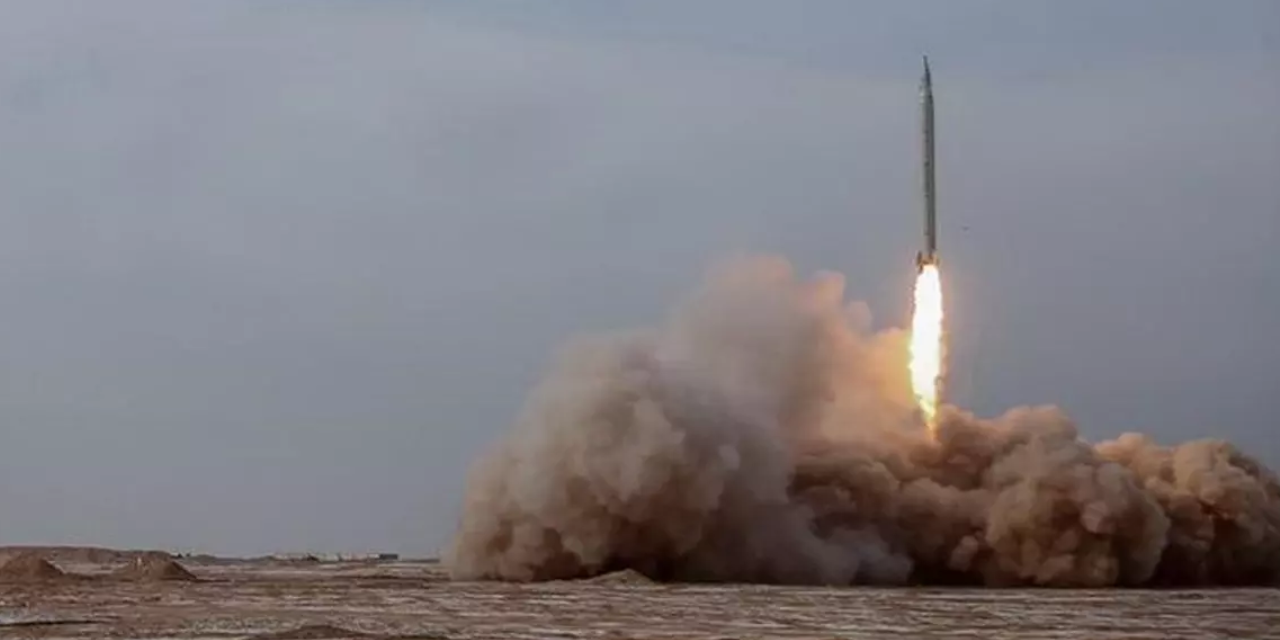 Husiler, İsrail'i hipersonik füze ile hedef aldı