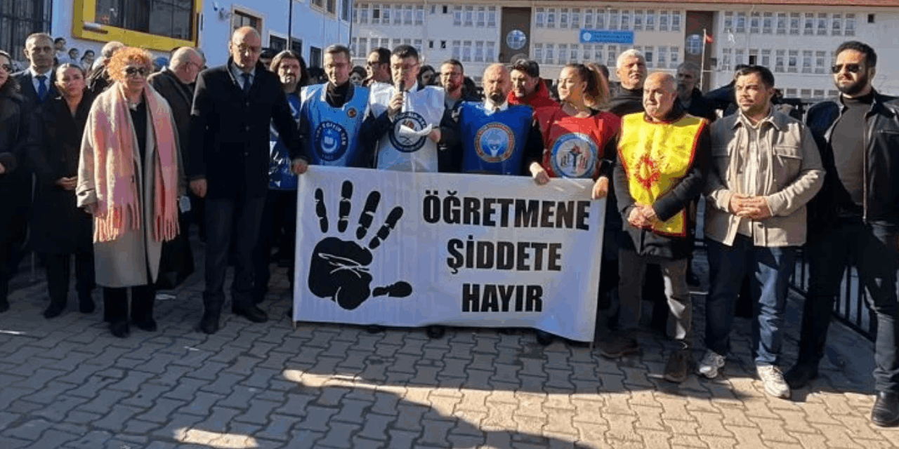 Kocaeli’e öğretmene şiddet: Beyin kanaması geçiren Sema Özdemir için sendikalardan tepki