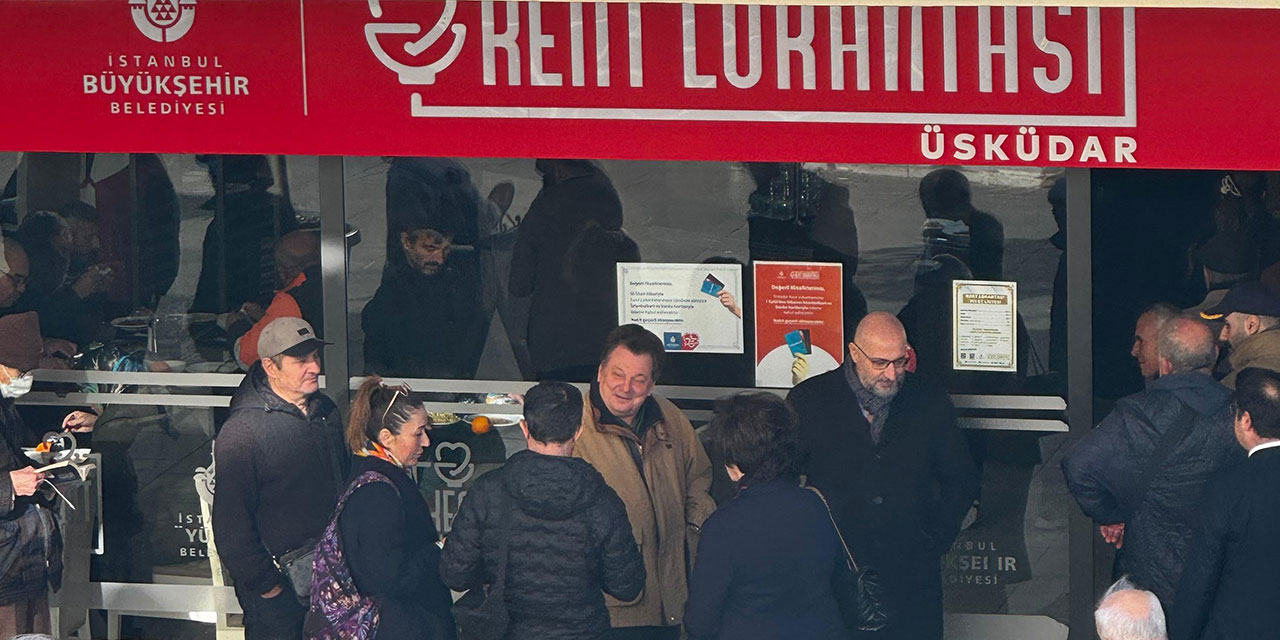 Vedat Milor Üsküdar Kent Lokantası’nda