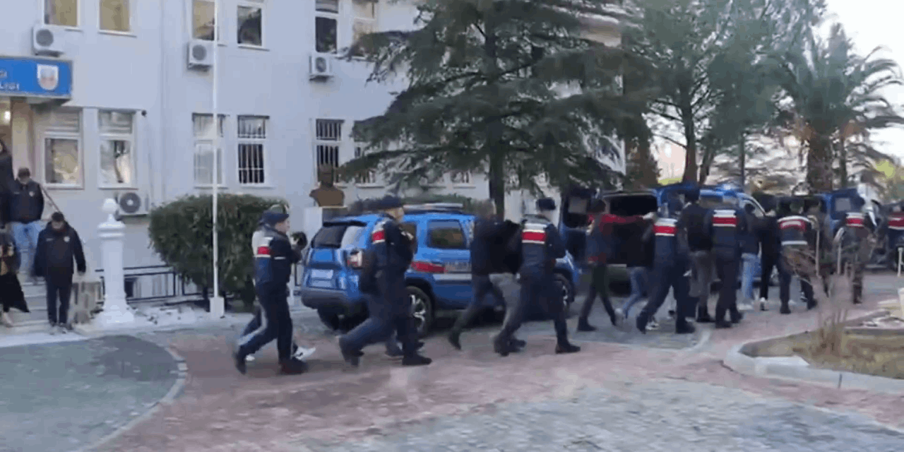 Beş ilde eş zamanlı "HÜCRE" operasyonları: 38 şüpheli gözaltında!