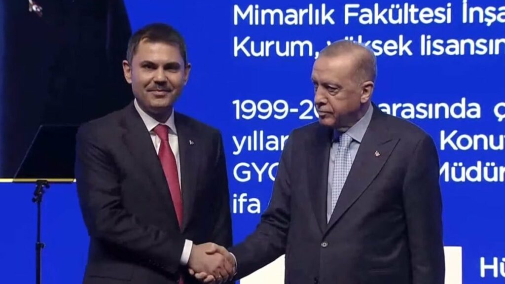 Davutoğlu açıkladı: Erdoğan, Murat Kurum'u neden aday gösterdi?
