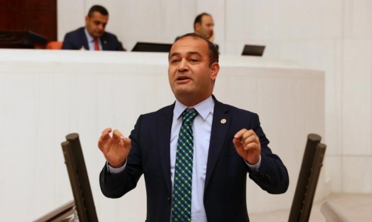 CHP'li Karabat'tan Özlem Gürses'e verilen ev hapsine tepki: Basına verilen gözdağıdır