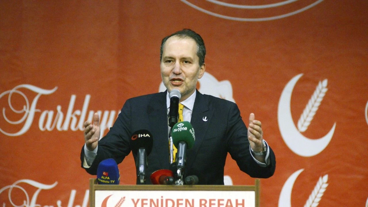 YRP lideri Erbakan'dan iktidara  ekonomi tepkisi