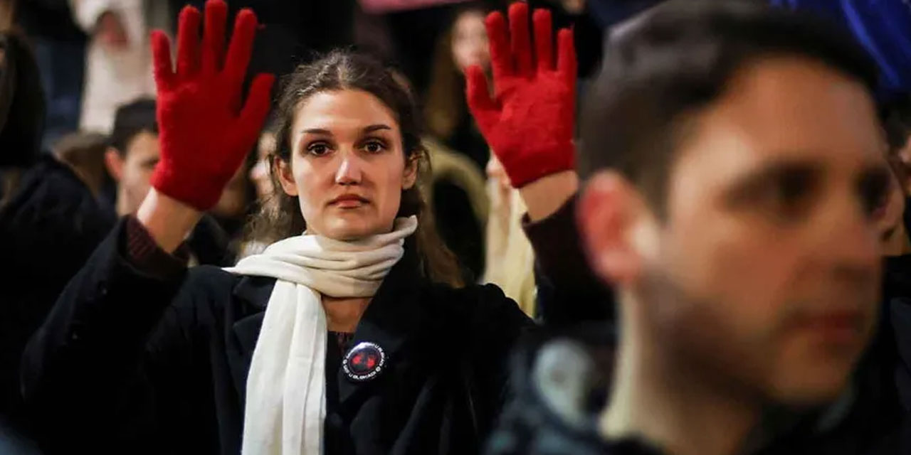 Sırbistan’da her gün sessizlik: 'Yolsuzluk öldürür' sloganıyla adalet talebi
