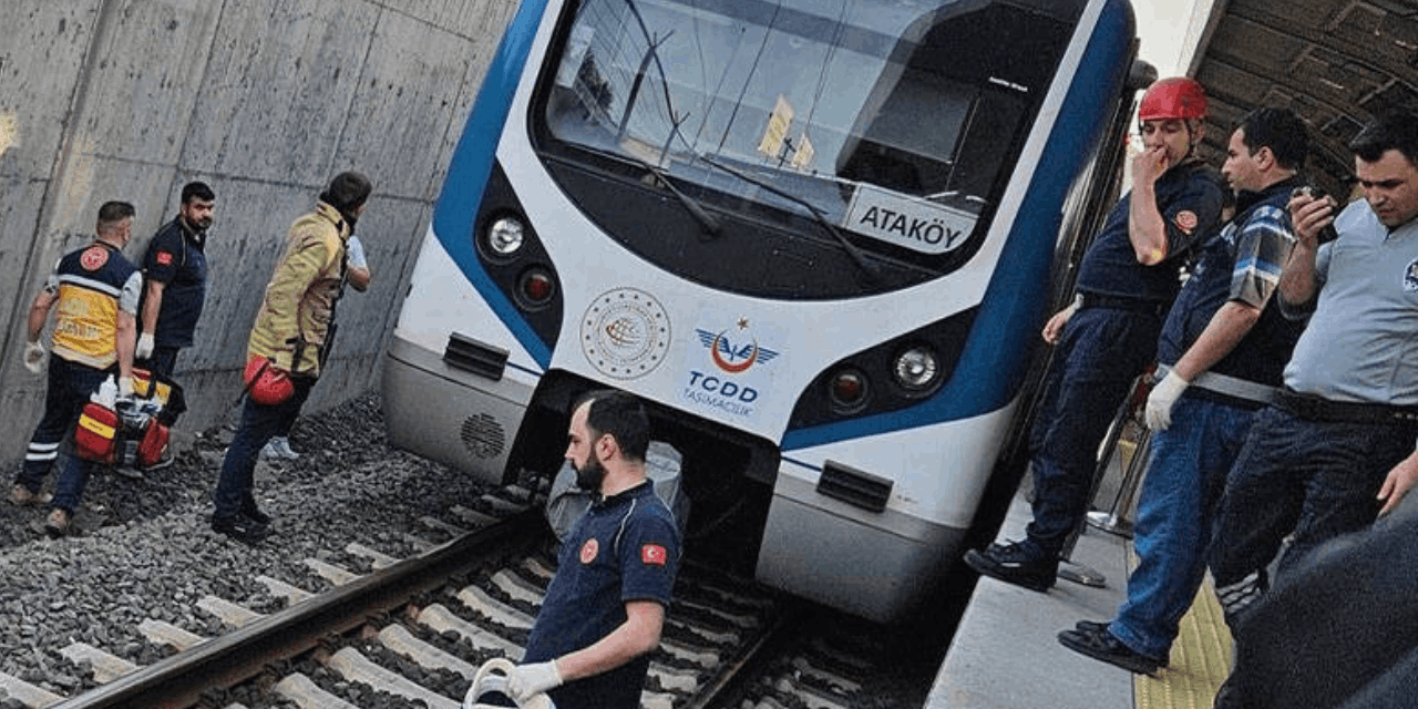 Marmaray'da trajedi: Raylara atlayan kişi hayatını kaybetti