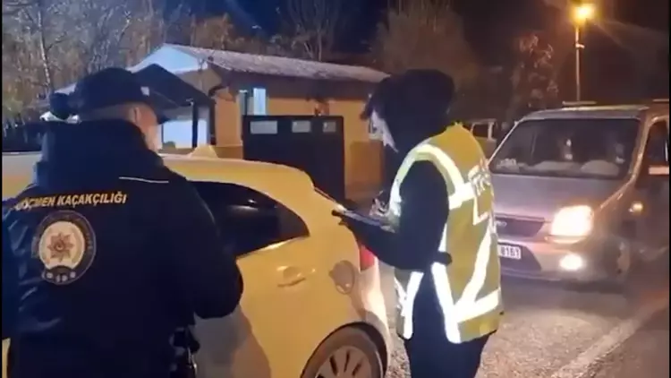 Yurt genelinde 'Kalkan-36' operasyonu: 81 ilde 656 düzensiz göçmen yakalandı