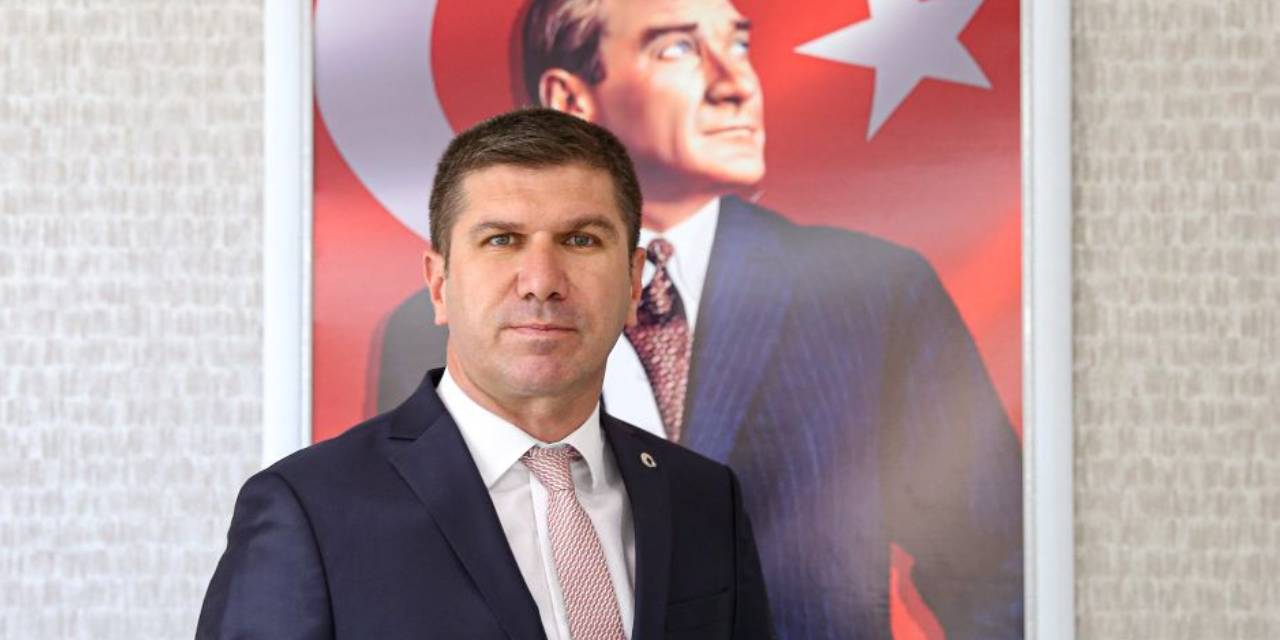 Burdur İtfaiyesi’nden çocuklara yılbaşı sürprizi