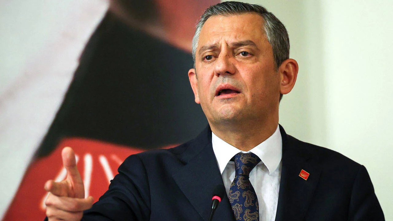 CHP lideri Özel'den Veli Ağbaba'ya taziye ziyareti